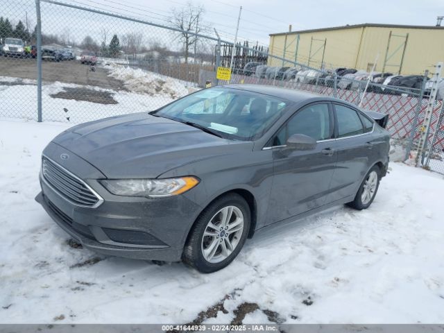 3FA6P0H78JR275162 Ford FUSION SE