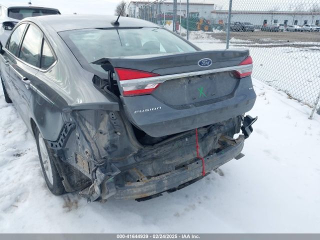 3FA6P0H78JR275162 Ford FUSION SE