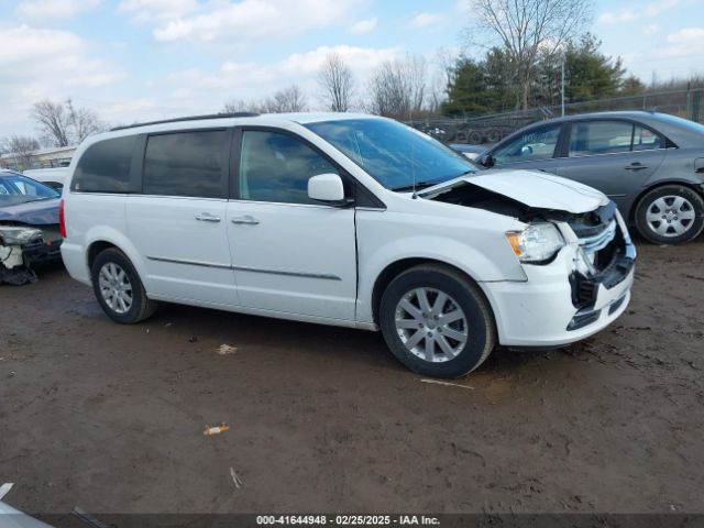2C4RC1BG9GR113573 Chrysler Town & Country Touring