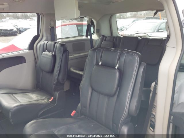 2C4RC1BG9GR113573 Chrysler Town & Country Touring