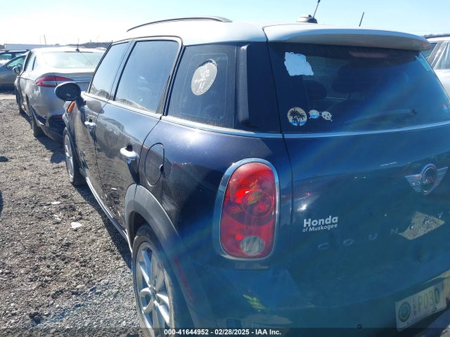 2015 MINI COUNTRYMAN WMWZC5C55FWP43601 Photo 2