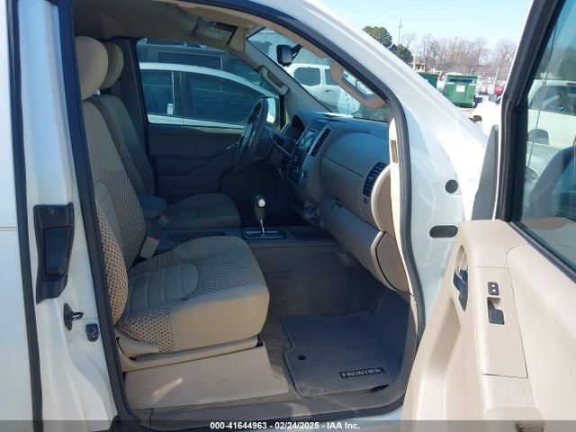 1N6AD0CU6FN703439 Nissan Frontier Sv