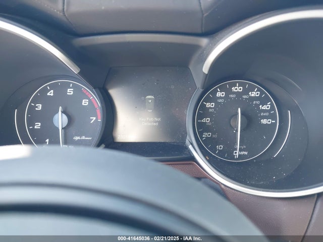 2021 ALFA ROMEO STELVIO ZASPAKBN1M7D09674 Photo 6
