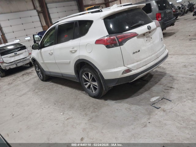 Toyota Rav4 Xle 2016 JTMRFREV1GJ093677 Image 3