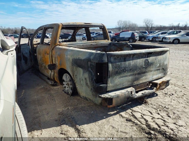 1N6AA1E56HN532702 Nissan TITAN SV