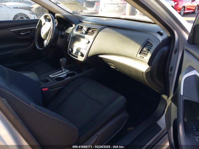 1N4AL3AP2HC115417 Nissan Altima 2.5 Sv