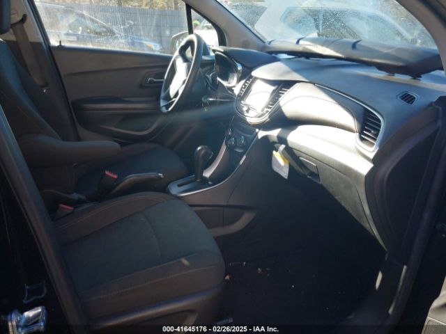 KL7CJNSM0MB377281 Chevrolet Trax Awd Ls