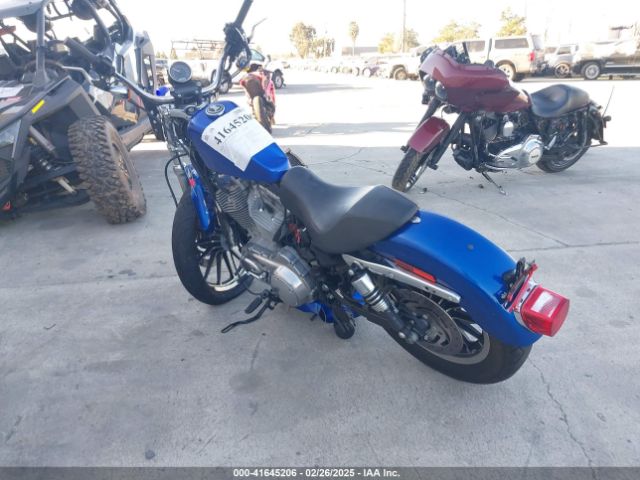 2010 HARLEY-DAVIDSON XL883 1HD4CR236AC403967 Photo 2