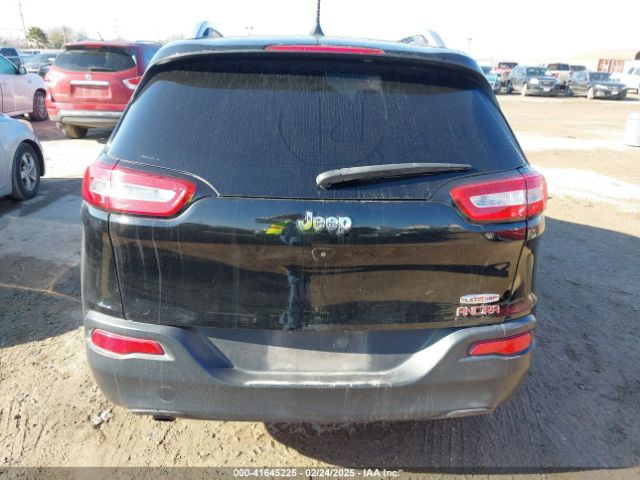 1C4PJLLB1JD513441 Jeep Cherokee Latitude Plus Fwd