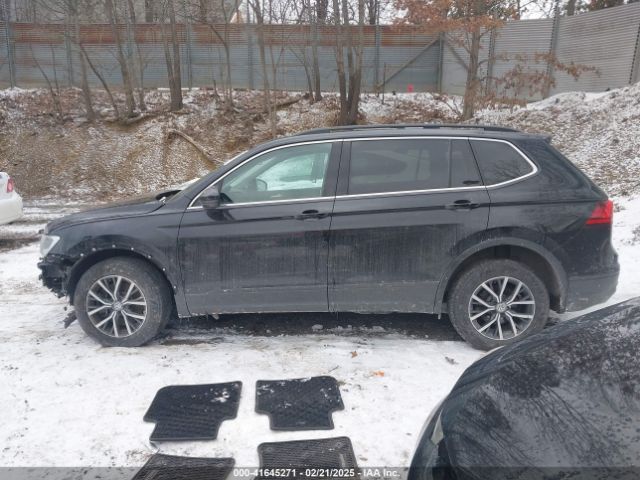3VV2B7AX5KM092909 Volkswagen Tiguan 2.0t Se/2.0t Sel/2.0t Sel R-line/2.0t Sel R-line Black