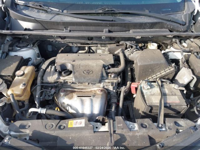 JTMBFREV1HJ146865 Toyota RAV4 LE