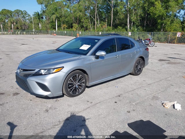4T1B11HKXJU147997 Toyota CAMRY SE