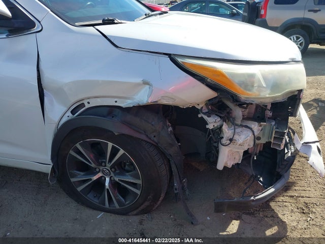 5TDKKRFH6GS153011 Toyota Highlander Xle V6