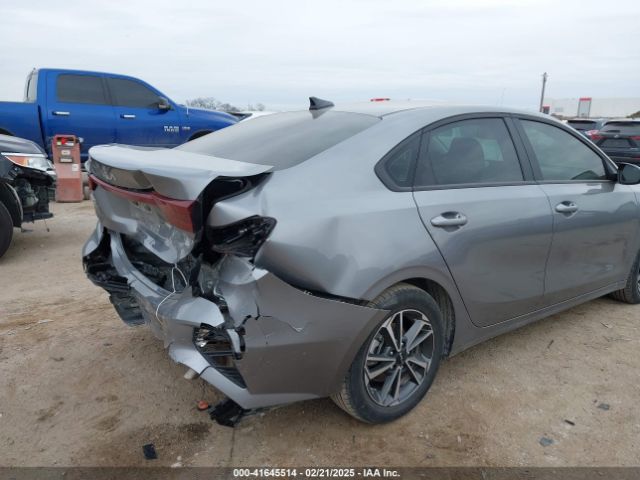 3KPF24AD6RE837949 KIA Forte Lxs