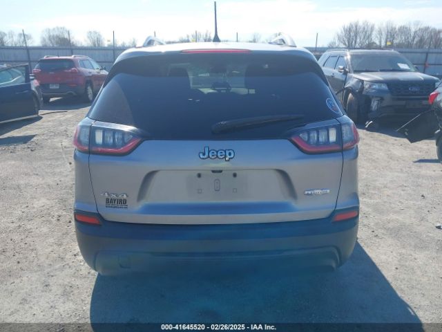 1C4PJMCB9KD442979 Jeep Cherokee Latitude 4x4