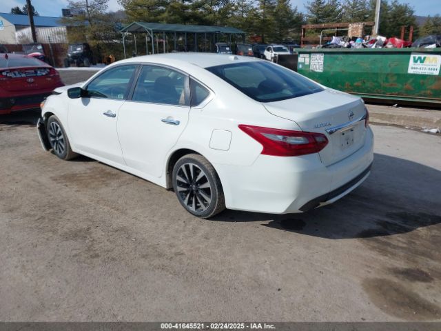 2018 NISSAN ALTIMA 1N4AL3AP2JC283287 Photo 2