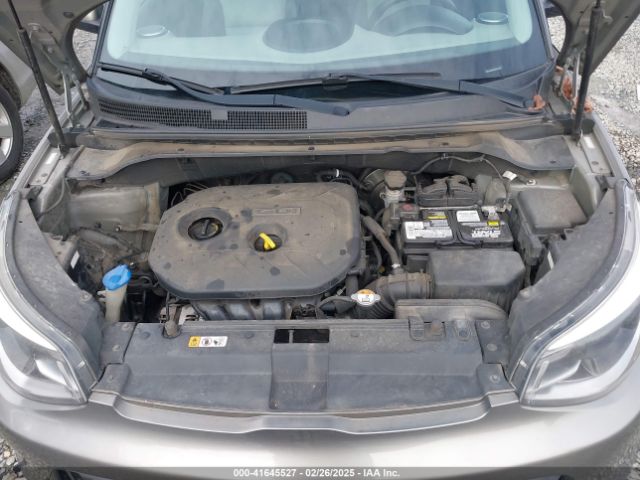 KNDJP3A55G7274095 KIA SOUL +