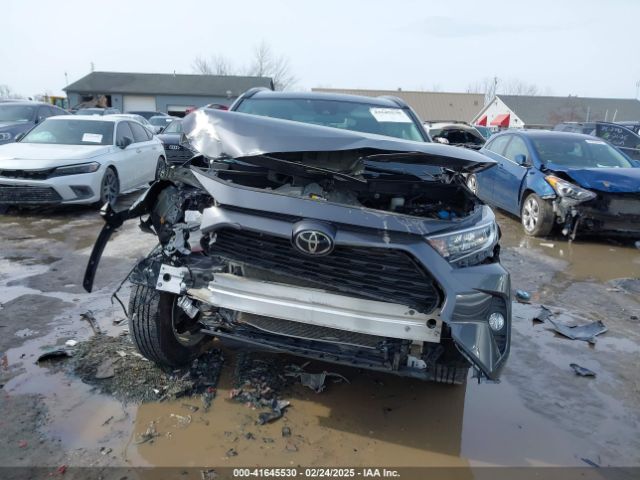 2T3P1RFV2MC246635 Toyota Rav4 Xle