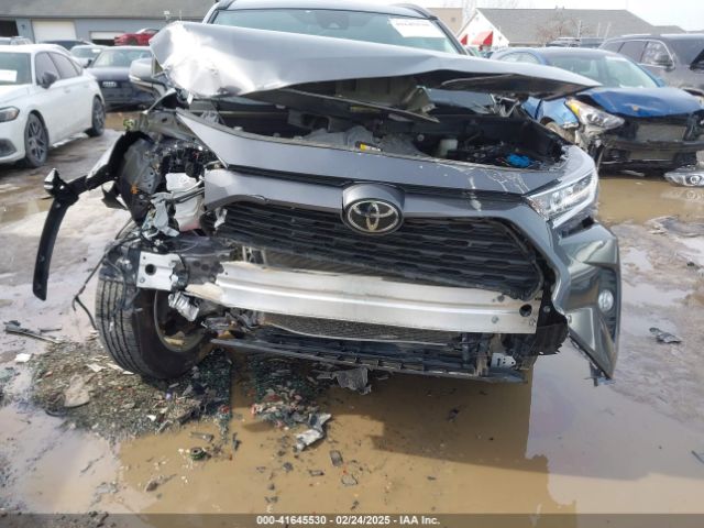 2T3P1RFV2MC246635 Toyota Rav4 Xle