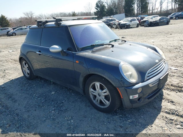 2006 MINI COOPER WMWRC335X6TJ75058 Photo 0