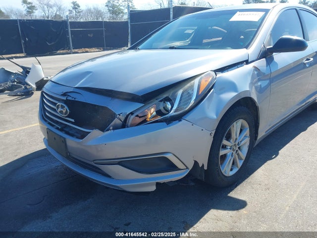 Hyundai SONATA SE 2016 5NPE24AF3GH348379 Image 6