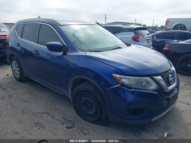 Nissan ROGUE S 2017 5N1AT2MT4HC798133 Image 1