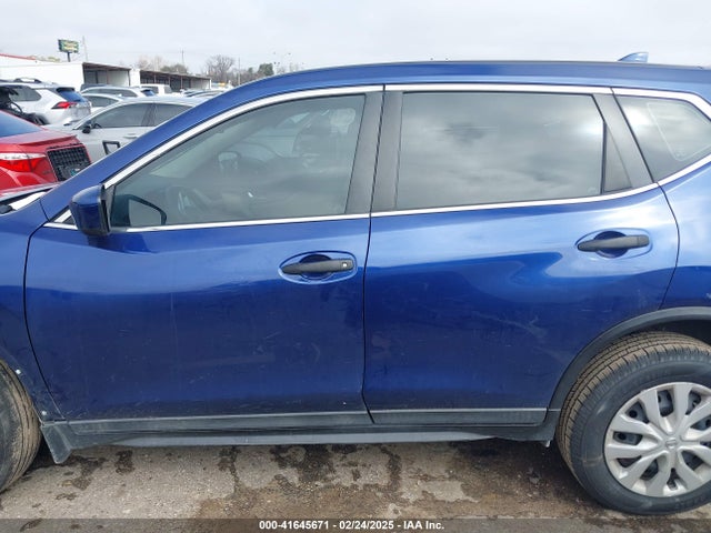 Nissan ROGUE S 2017 5N1AT2MT4HC798133 Image 14