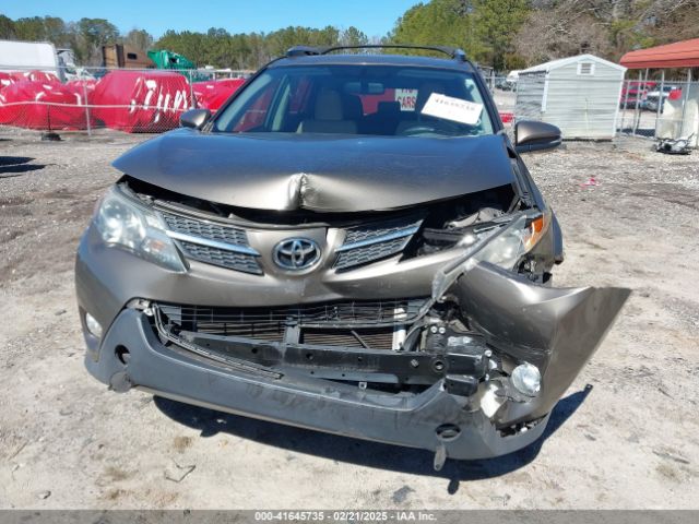JTMWFREV0FD050609 Toyota Rav4 Xle