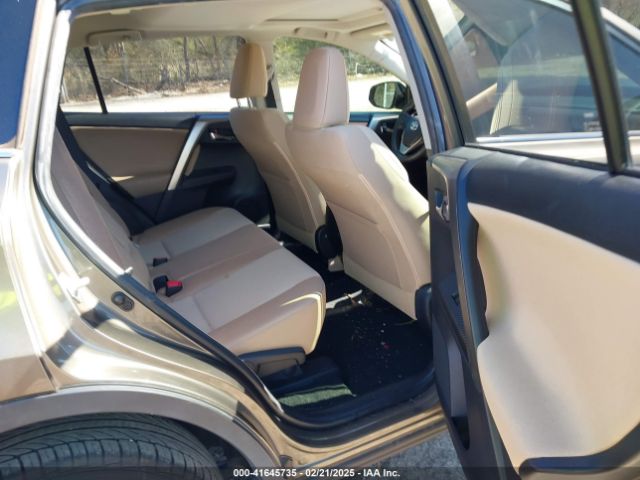 JTMWFREV0FD050609 Toyota Rav4 Xle
