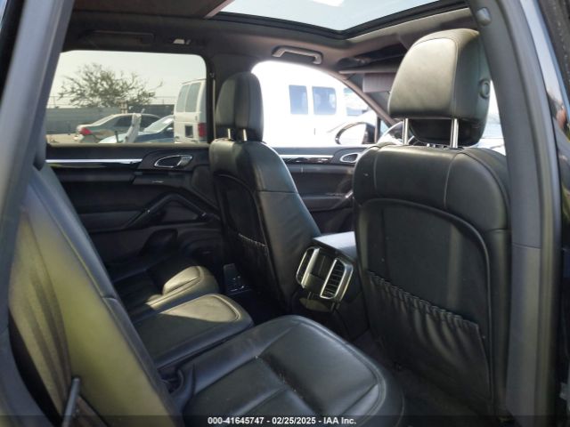 WP1AA2A29JKA06199 Porsche Cayenne Platinum Edition