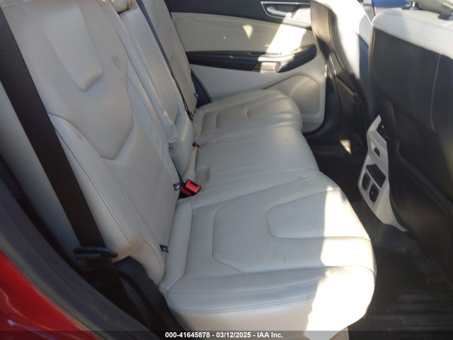 2FMPK4K9XLBA12263 Ford Edge Titanium