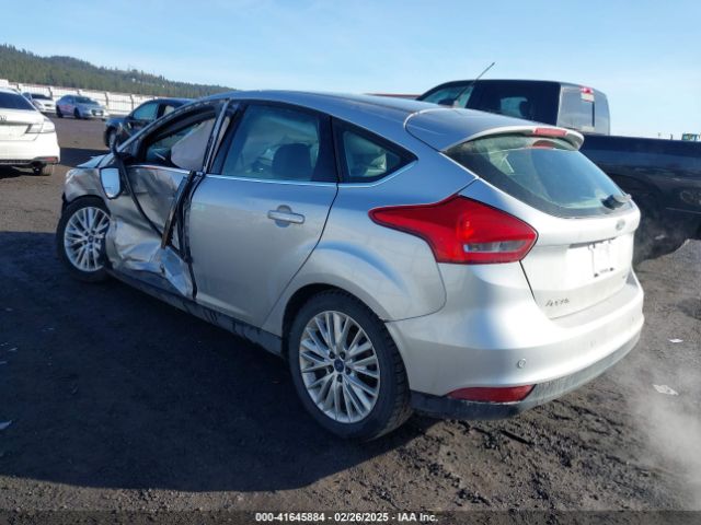 1FADP3N28HL268240 Ford Focus Titanium