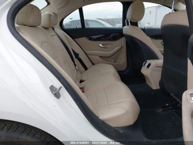 WDDWF4KB7JR315105 Mercedes-Benz C 300 4matic