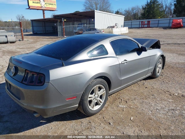 1ZVBP8AM8E5308531 Ford Mustang V6