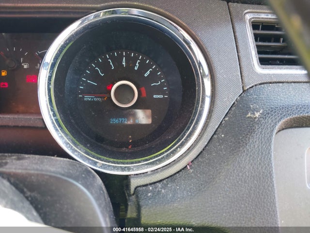 1ZVBP8AM8E5308531 Ford Mustang V6