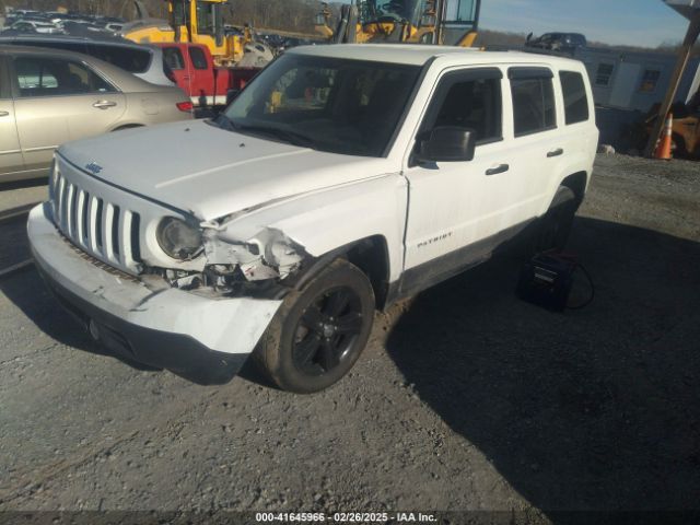 1C4NJRFB5ED660860 Jeep Patriot Latitude