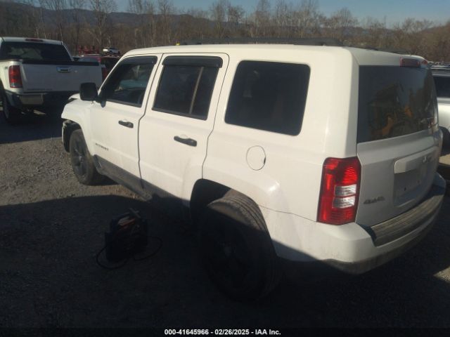 1C4NJRFB5ED660860 Jeep Patriot Latitude