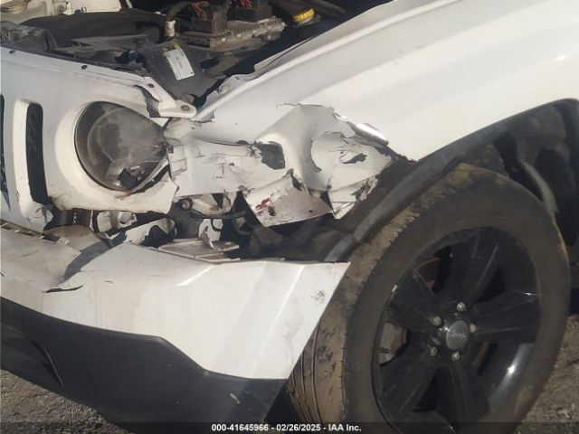 1C4NJRFB5ED660860 Jeep Patriot Latitude