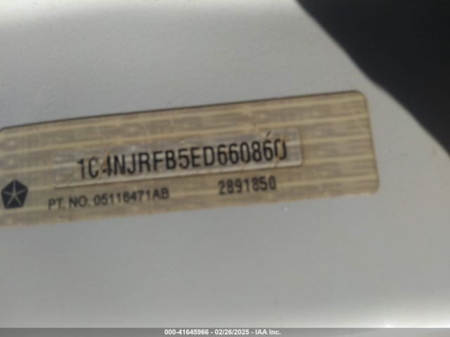 1C4NJRFB5ED660860 Jeep Patriot Latitude
