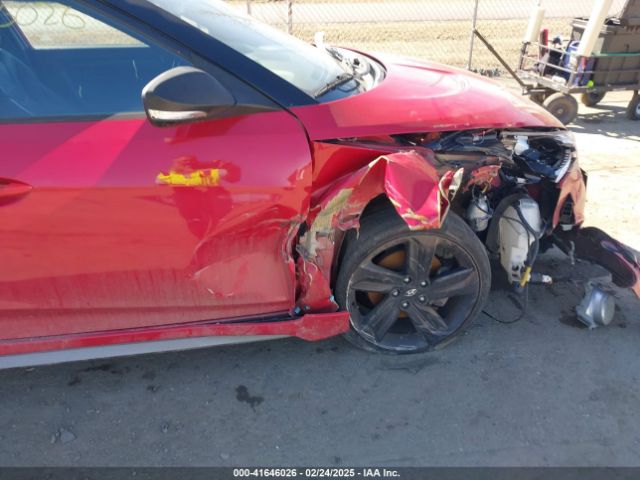 KMHTC6AE8FU228312 Hyundai Veloster Turbo