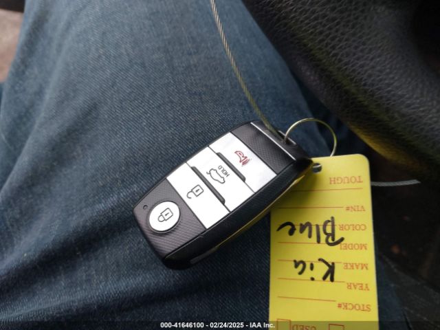 3KPA24AD0NE458613 KIA RIO S