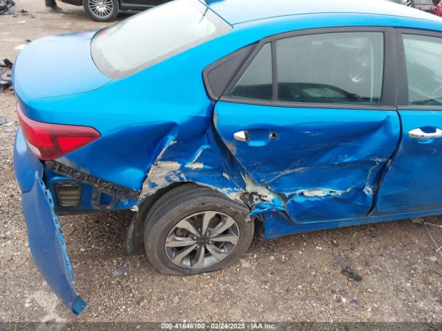 3KPA24AD0NE458613 KIA RIO S