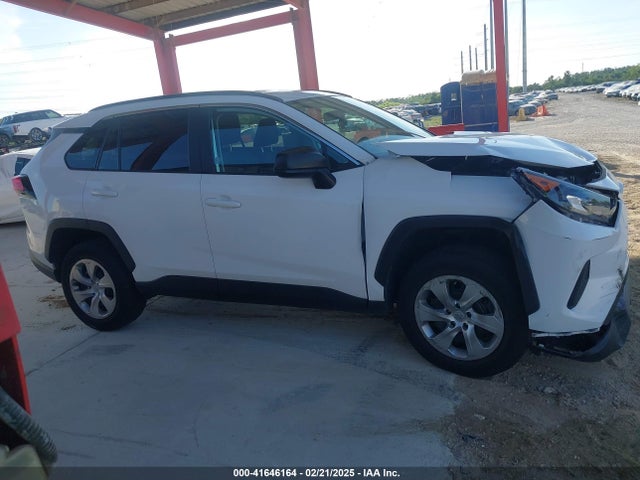 2T3H1RFV5MW142112 Toyota RAV4 LE