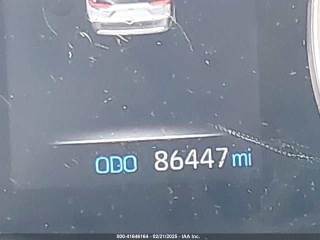 2T3H1RFV5MW142112 Toyota RAV4 LE