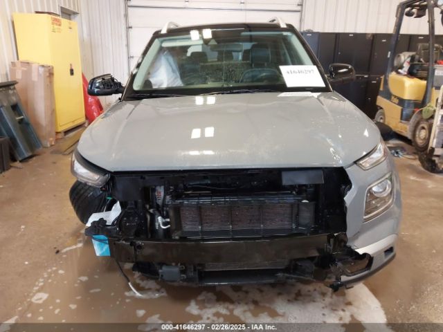 KMHRC8A37NU174410 Hyundai Venue Limited