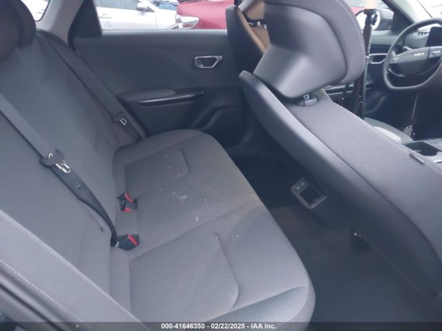 3KPFT4DE2SE003488 KIA K4 Lx