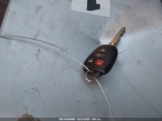 Toyota COROLLA LE 2015 2T1BURHE0FC320435 Image 11