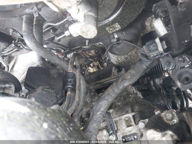 5XYPGDA56HG326533 KIA Sorento 3.3l Lx