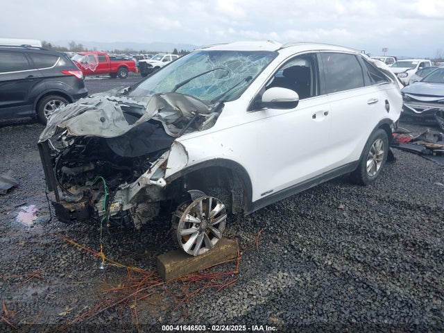 5XYPGDA56HG326533 KIA Sorento 3.3l Lx