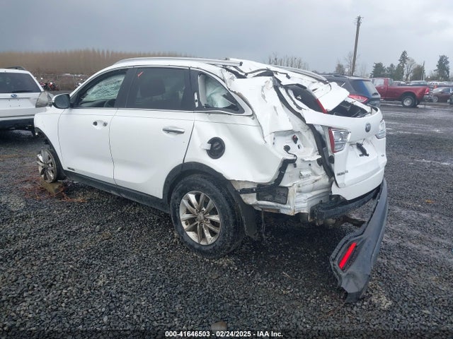5XYPGDA56HG326533 KIA Sorento 3.3l Lx